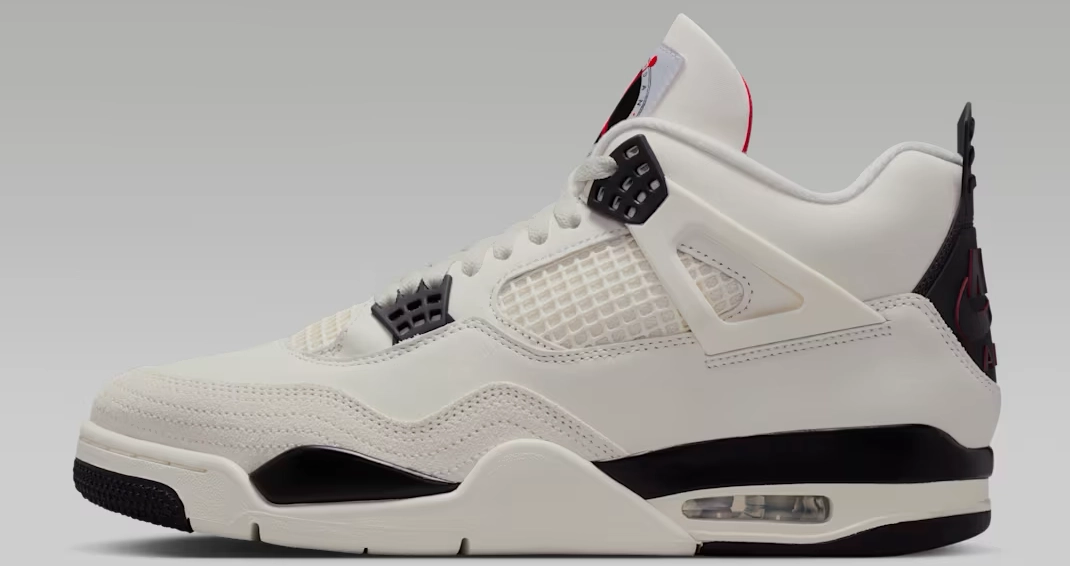 Air Jordan 4s Retro Flight